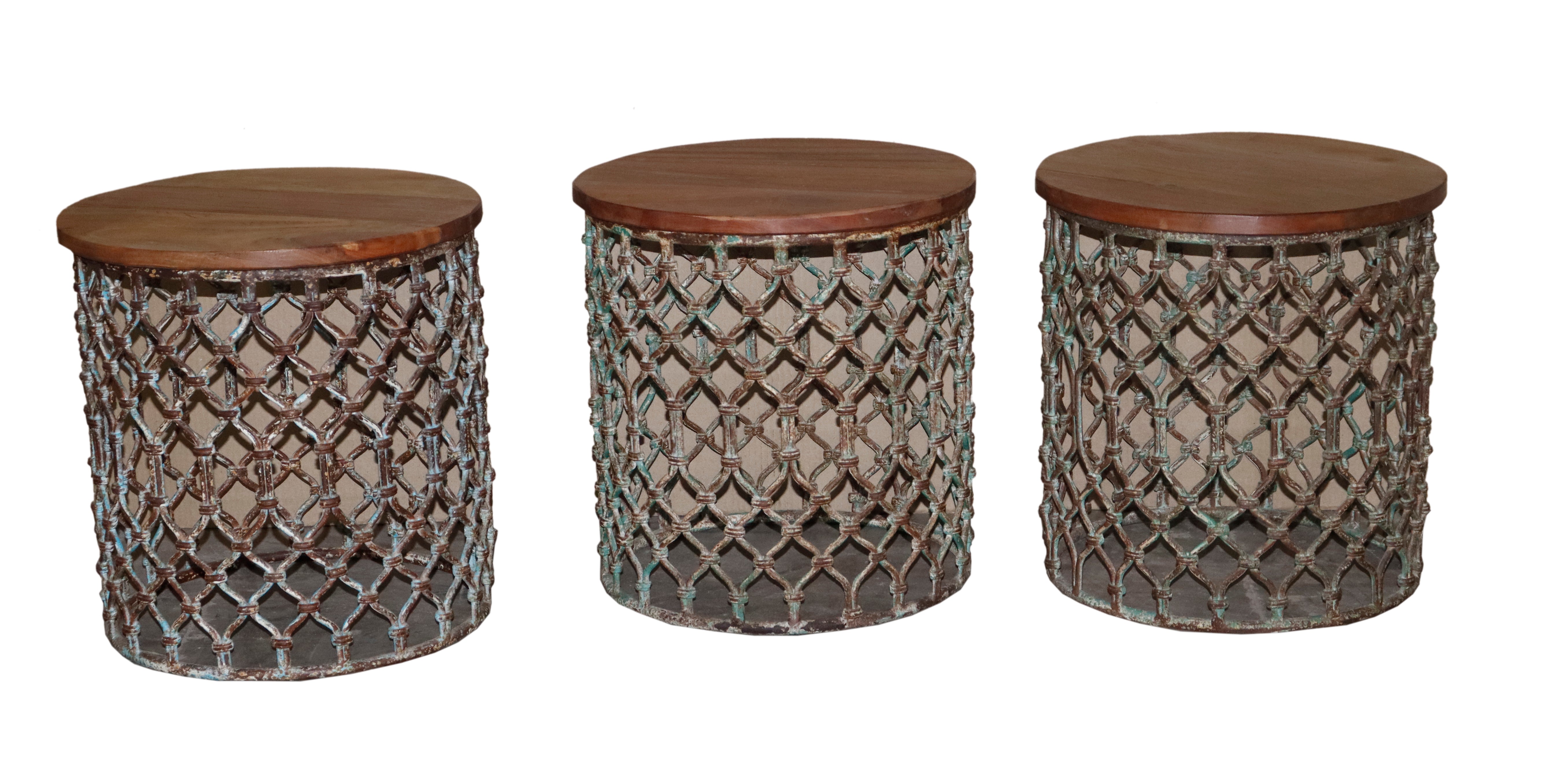 WD IRON SIDE TABLE 338