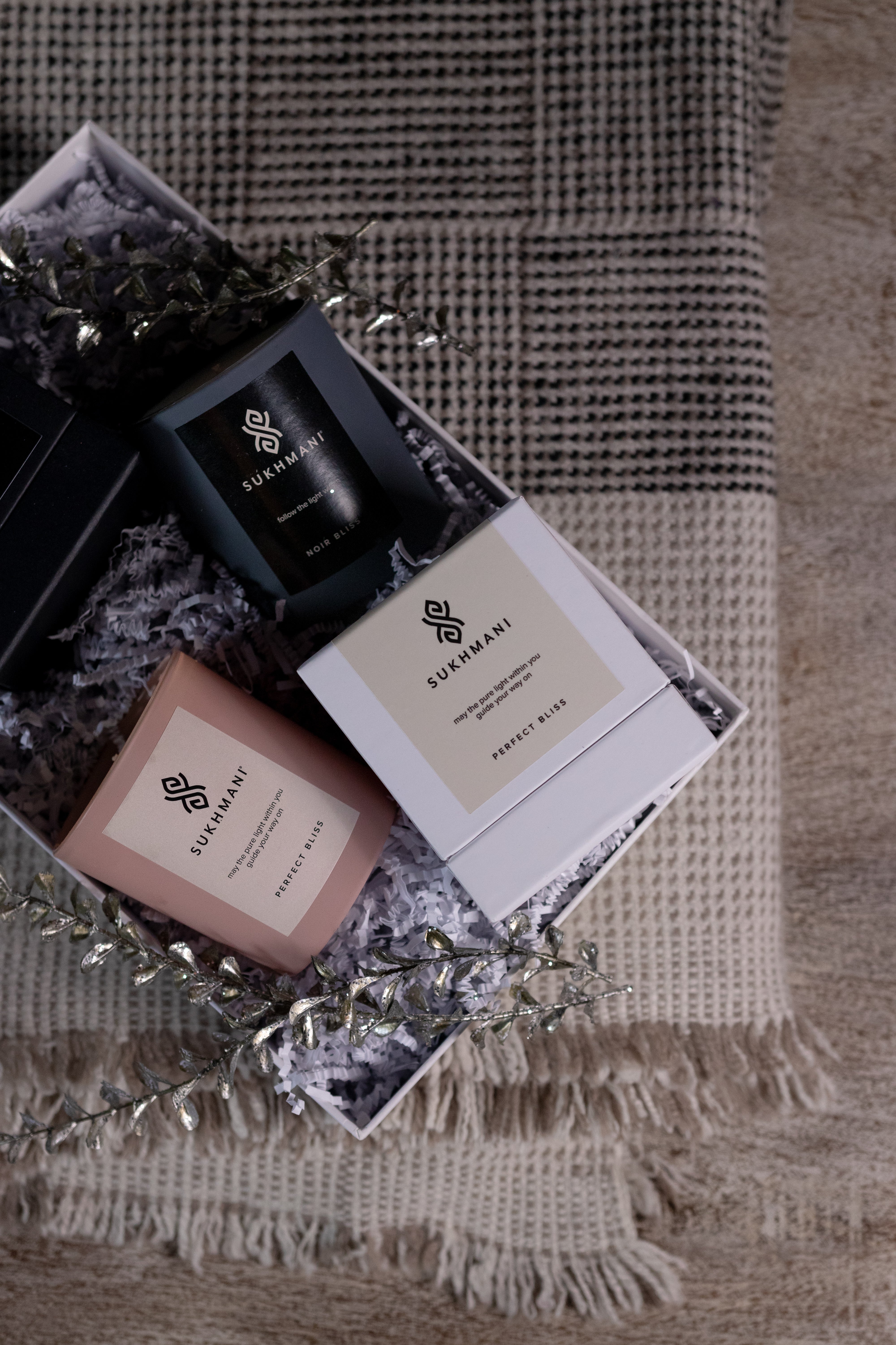 Signature Sukhmani Candle Noir Bliss in Charcoal Matte Vessel with Box