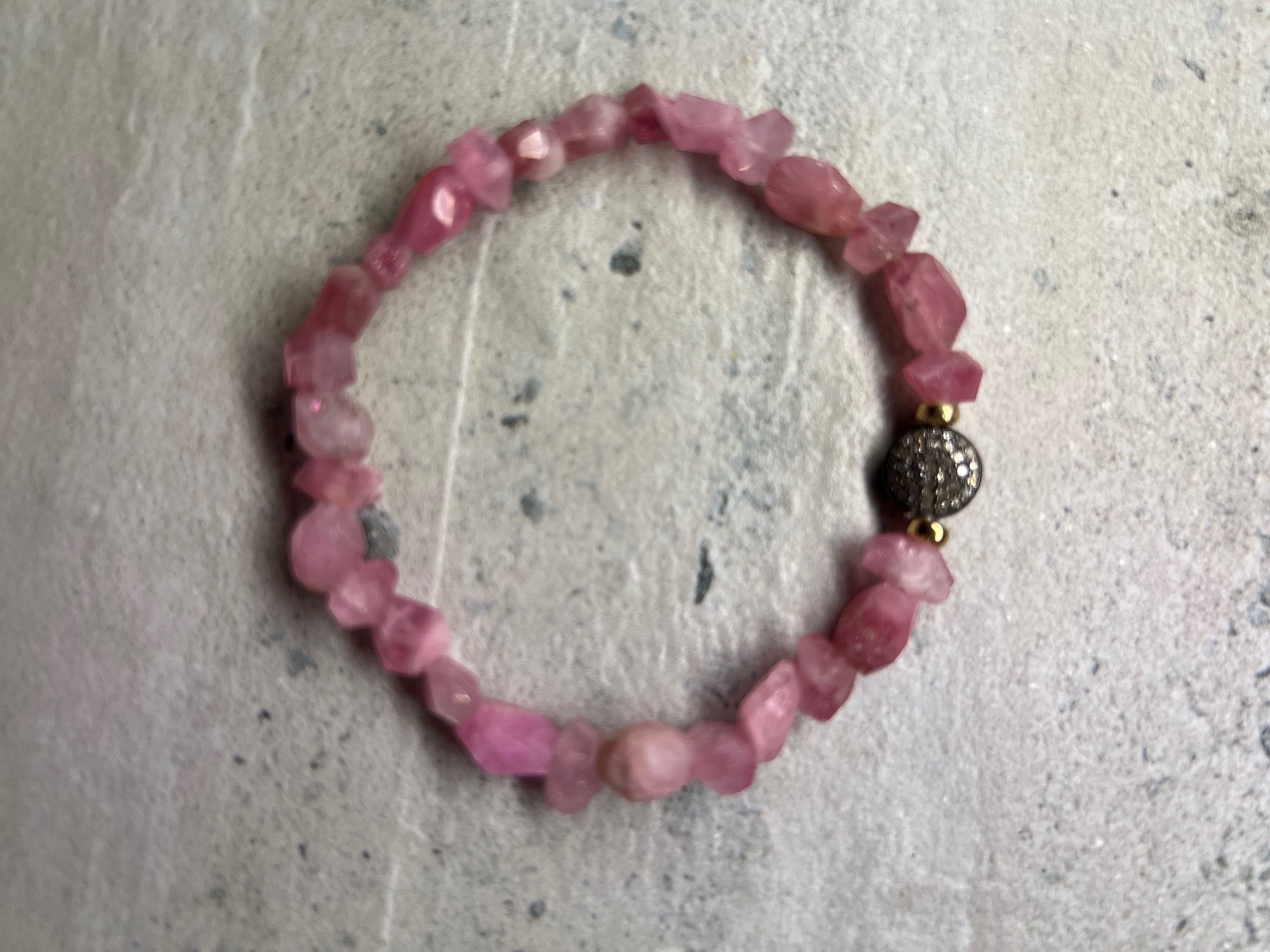 18kt/.295 Pink tourmoline diamond Bracelet
