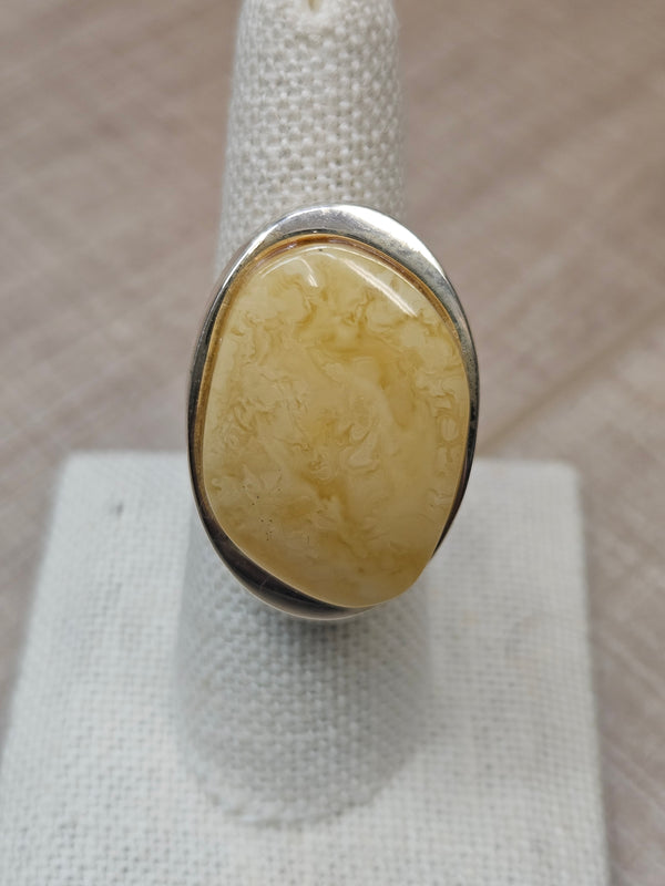 Oval B'scotch Amber Ring, .925