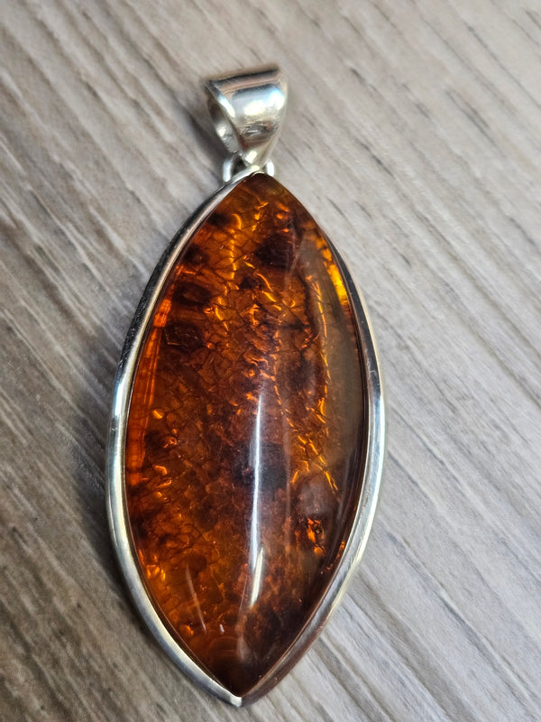 Marq Cab Amber Pendant