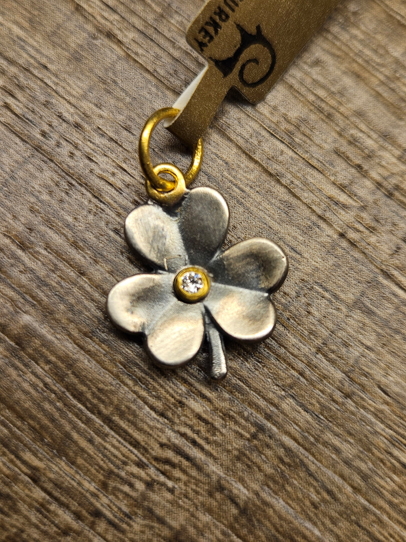 Flower diamond, 24k Gold pendant