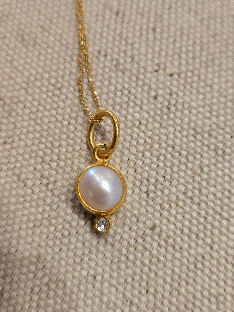 Round Pearl Pendant, 24k gold pendant diamond