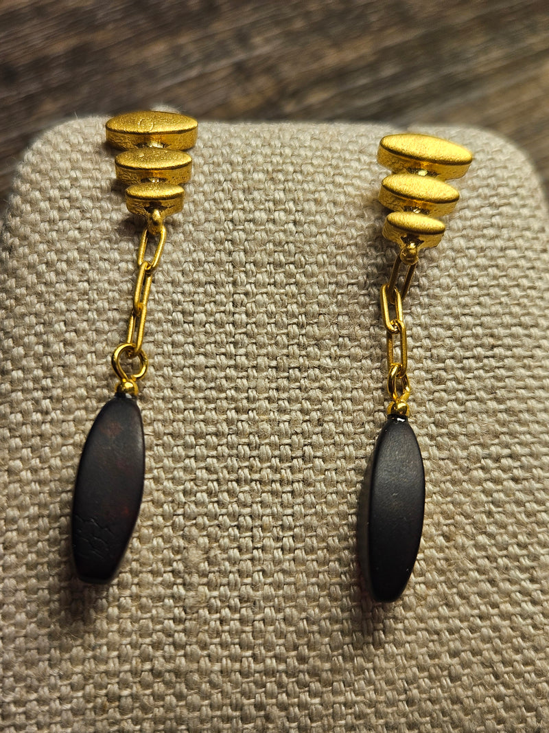 Dali, black amber earrings, .925 gold coated