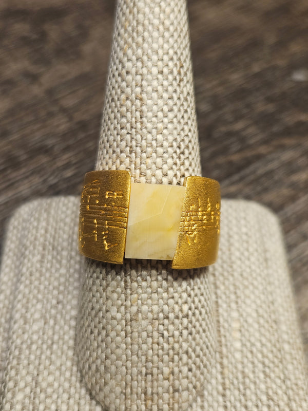 Etude, white amber ring, .925 gold coated