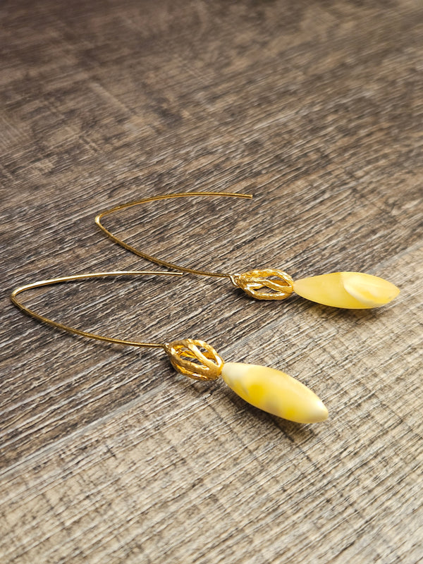 Azur Hak, white amber earrings, .925 gold coated