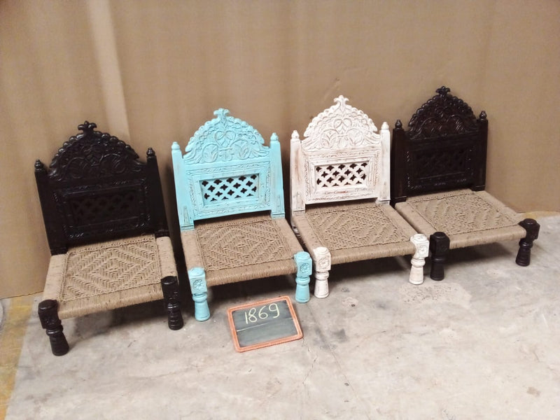 WD CARVED PIDA CHAIRS 001