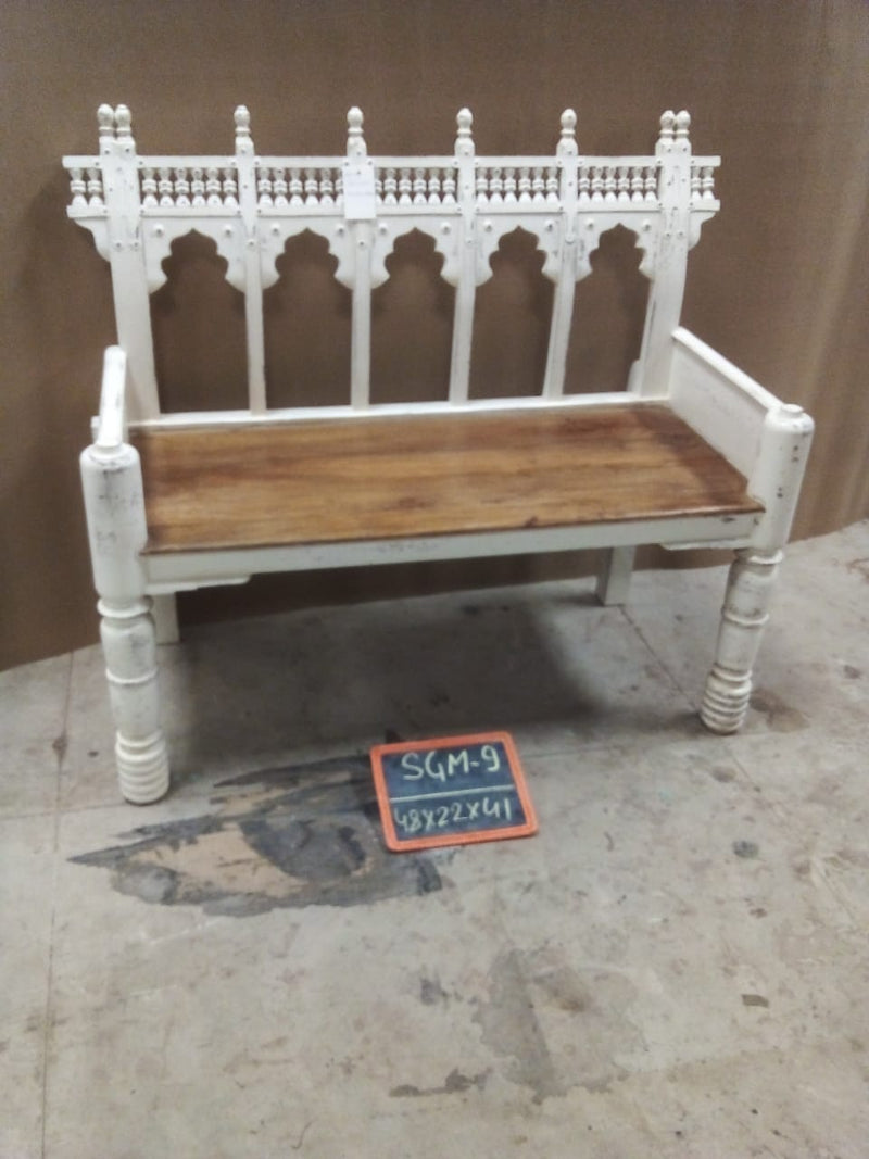 WD CARVED BENCH 013