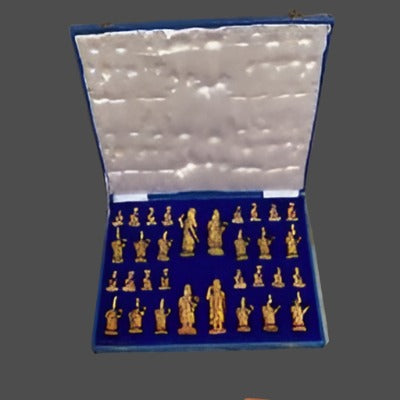 WD, BONE PAINTED CHESS SET STANDING 061