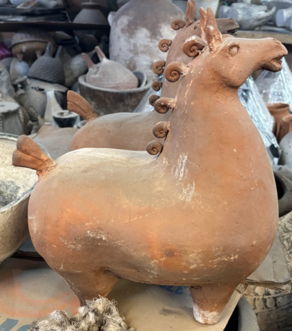 Fat horse lamp