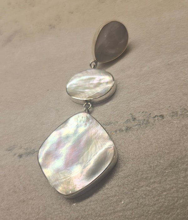 Mop Dangle Earrings .925 524