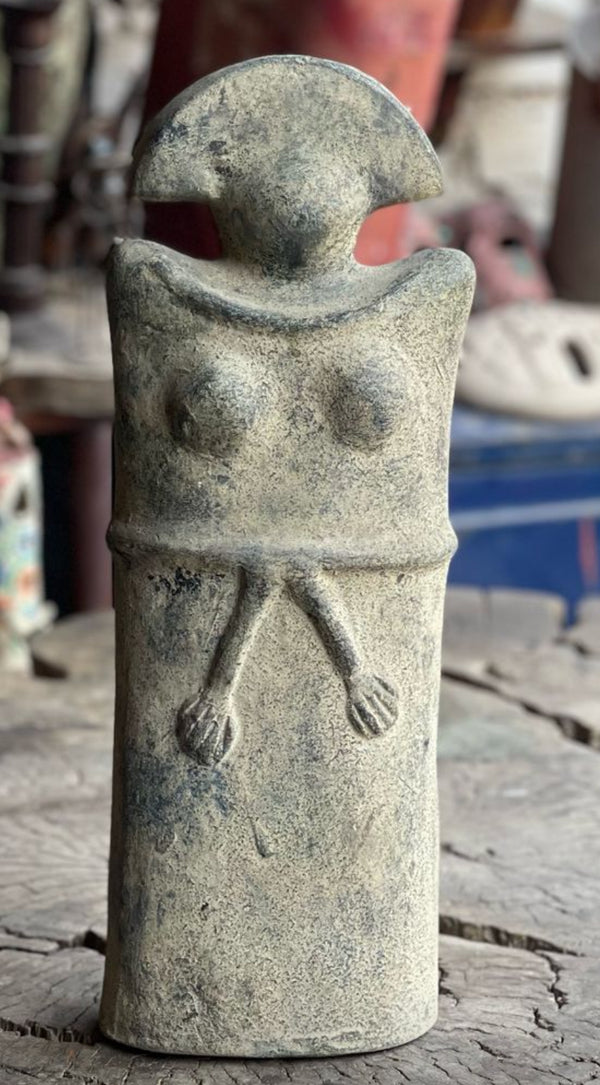 Mona Sculpture - Big