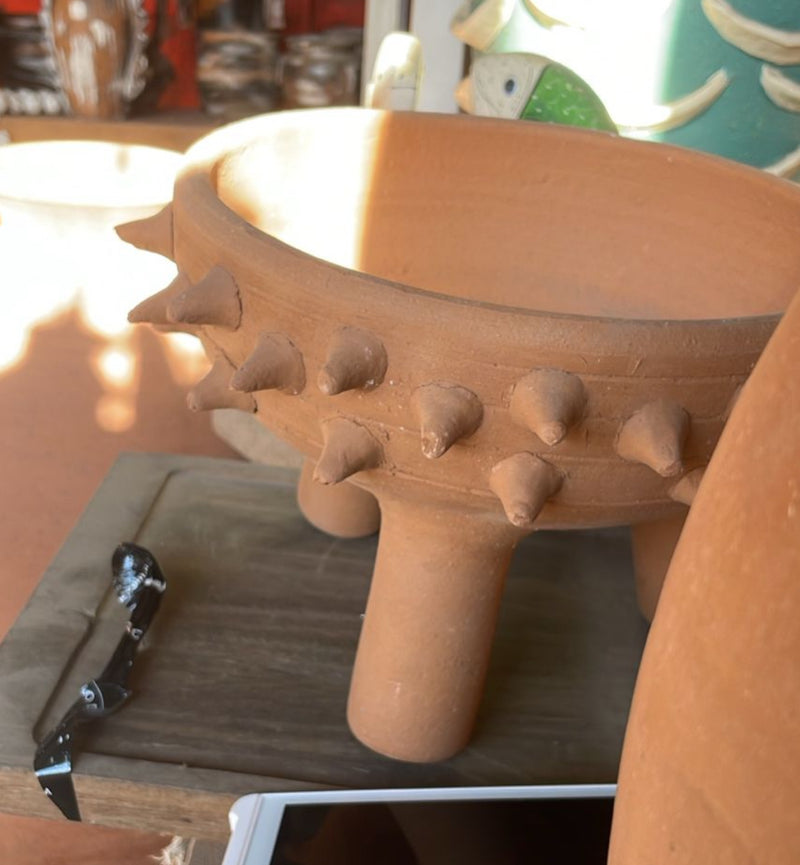 Pointy Peg Bowl on Legs