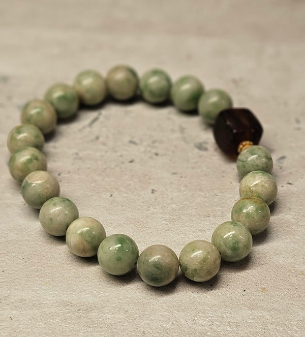 22kt  Burmese Jade, Amber Bracelet 22kt 736