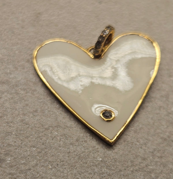 White Heart Dia Pendant