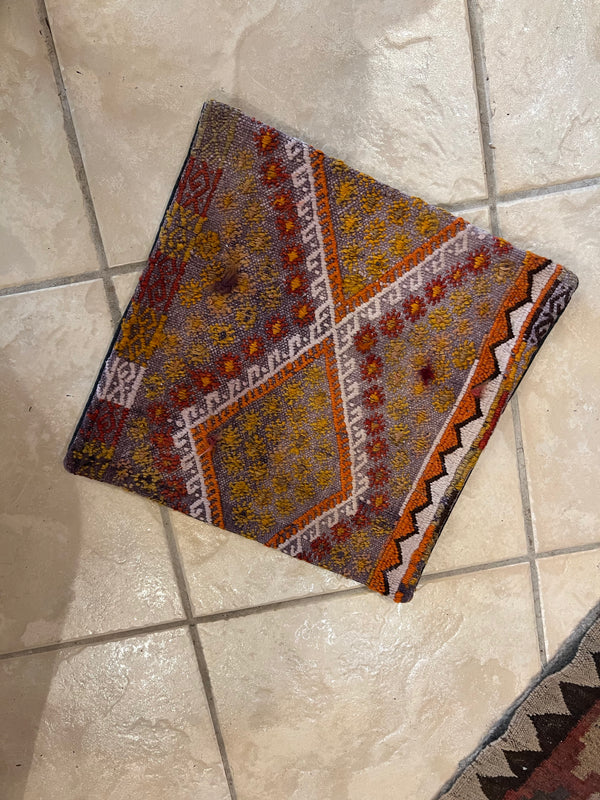 Turkish Pillow MC 16x16" 366