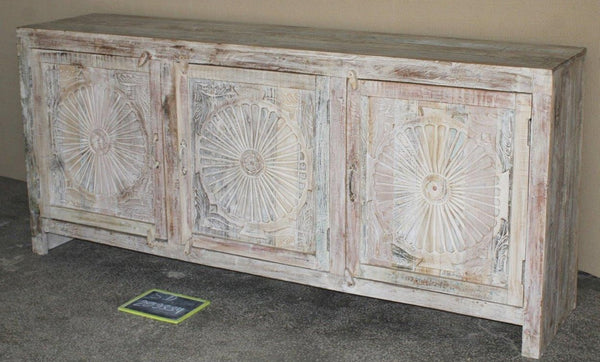 WD SIDEBOARD 154