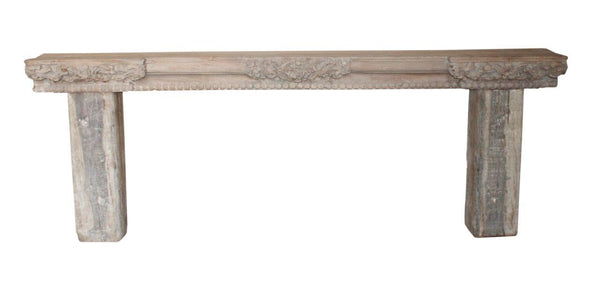 WD CONSOLE TABLE 974