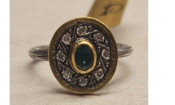 Circle Emerald Dia Ring